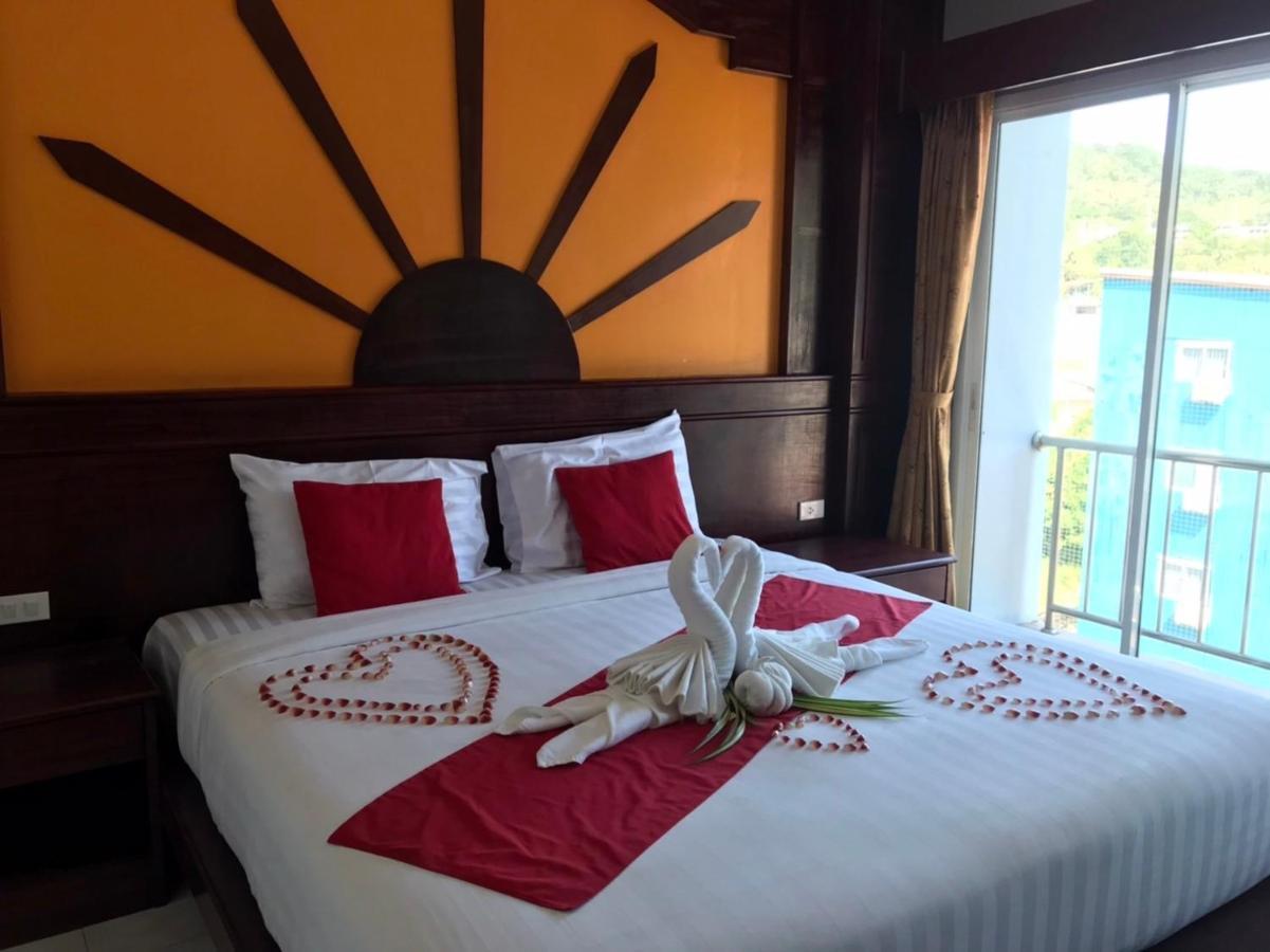 Art Mansion Patong Phuket Thailand Hotel Bagian luar foto