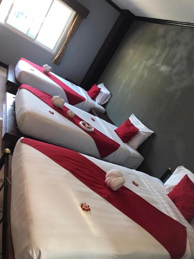 Art Mansion Patong Phuket Thailand Hotel Bagian luar foto