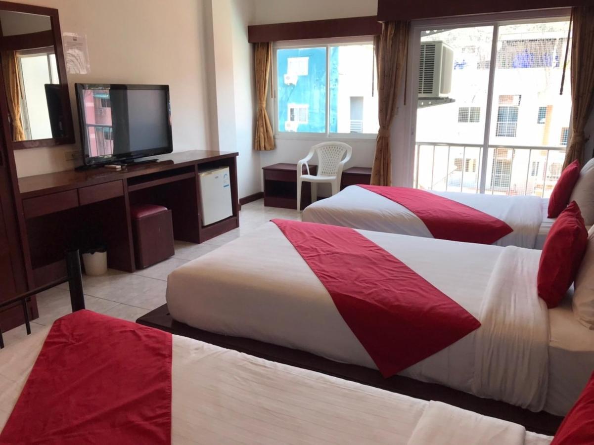 Art Mansion Patong Phuket Thailand Hotel Bagian luar foto